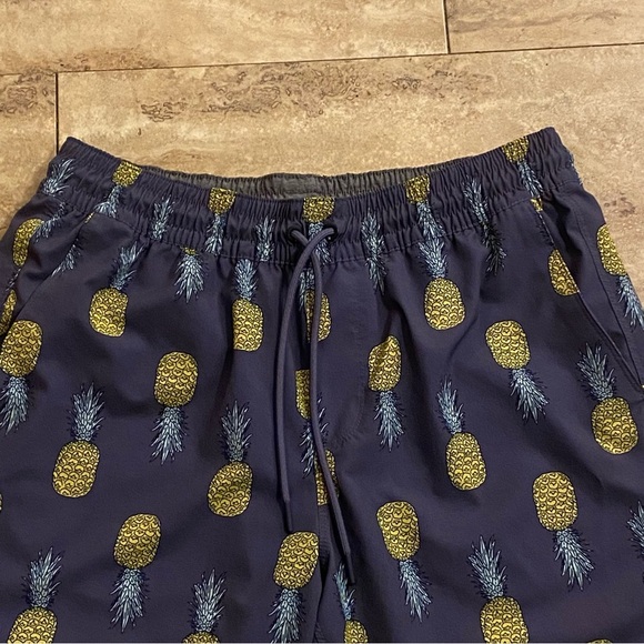 Hurley Men's Hawaiian Pineapples Lined Shorts Multicolor Size L Drawstring Swim - Picture 3 of 8